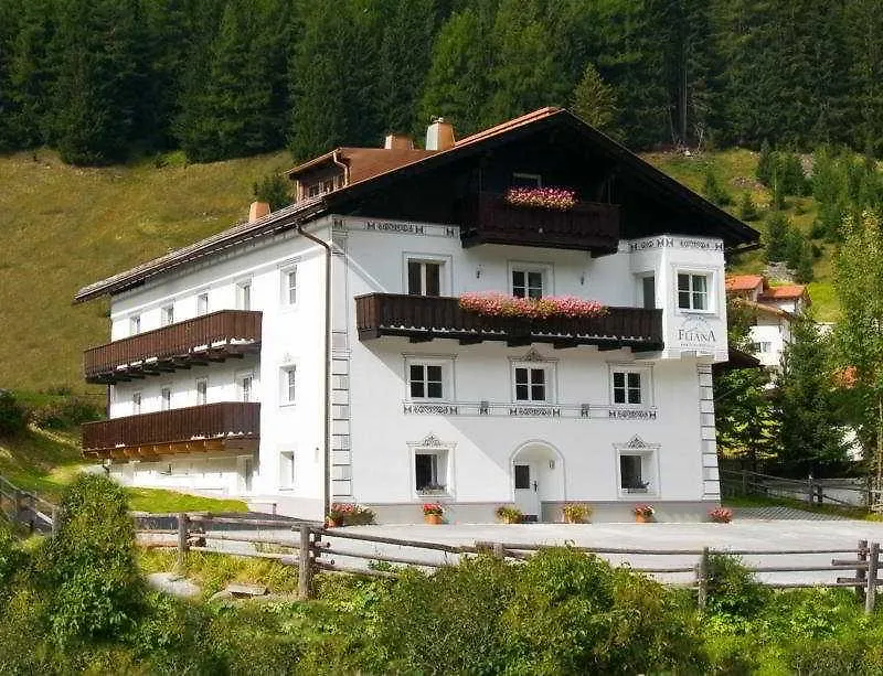 Hotel Fliana 4 Ischgl 4*,